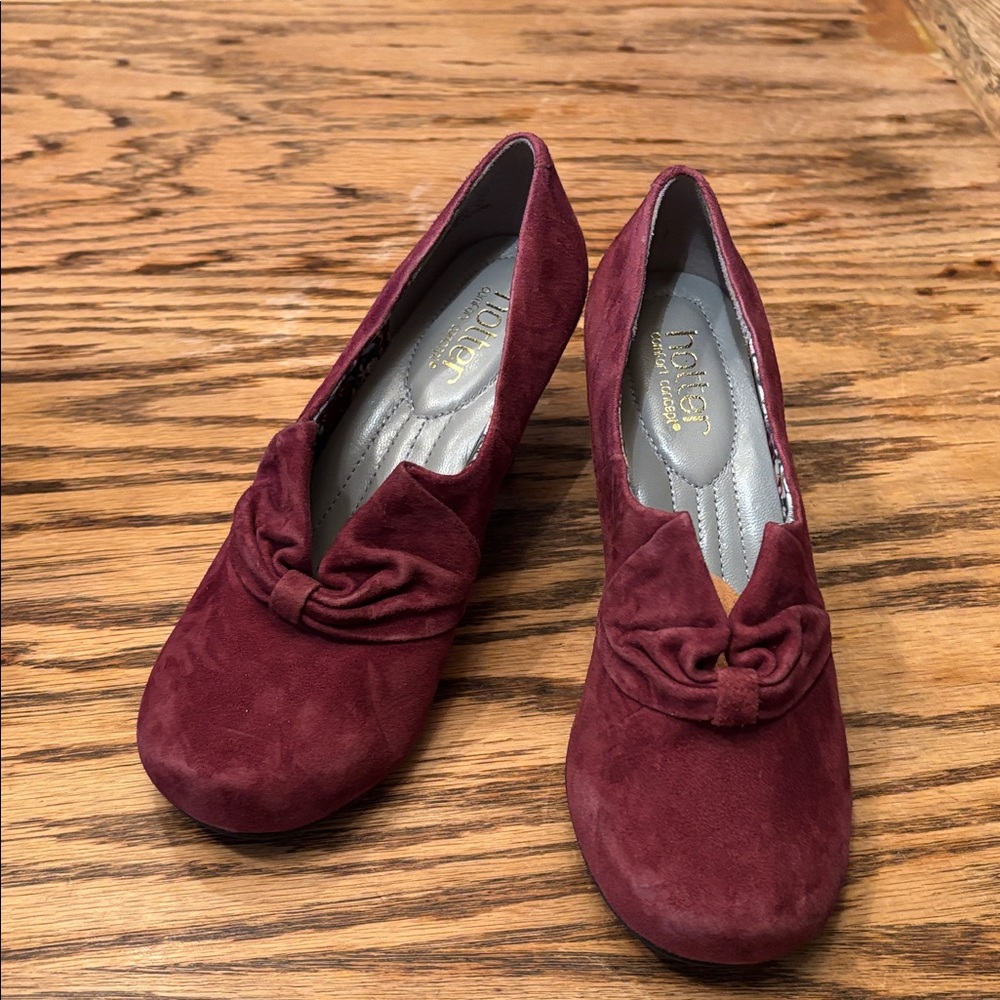 NEW Beautiful Hotter Donna Red Suede Vintage Inspired Pump Heel women Size 6/6.5